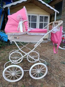 Spanish dolls pram