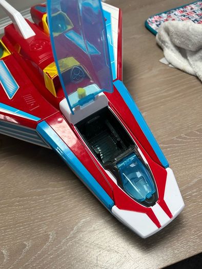 Paw Patrol super paws jet