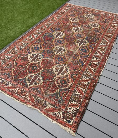 Vintage Persian Bakhtiari Tribal Rug (305 x 165 cm)