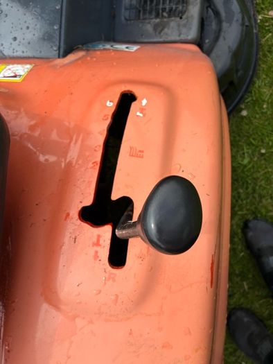 ride on lawnmower