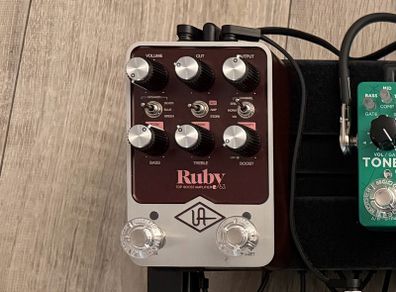 UAXF Ruby 63 Top Boost Amplifier