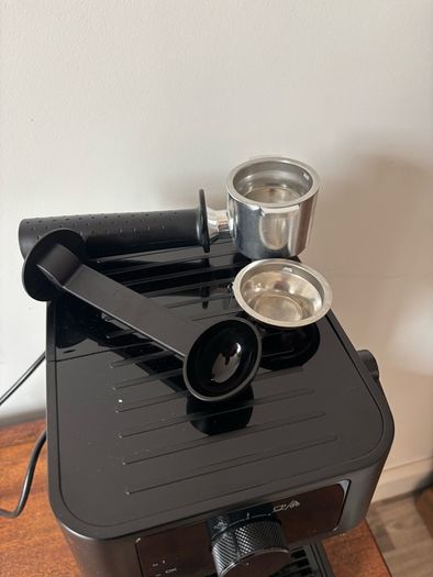 DeLonghi Stilosa Espresso Coffee Machine