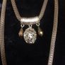 costume necklace Image 2