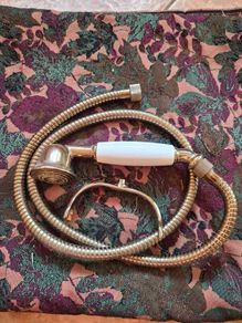 Handheld shower head with hose