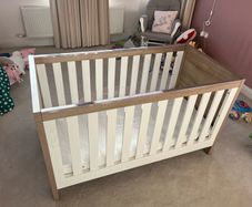 Baby Bundle (Worth 1,000e) Cot Bed, Rocking Chair and 2 x Car Seats)
