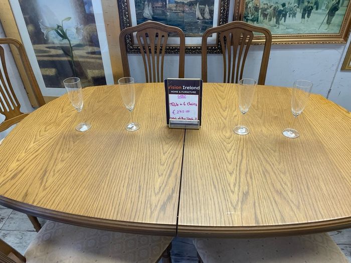Dining Table & 6 chairs