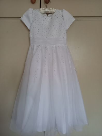 Communion dress, size 7-9 yrs