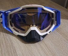 Motocross goggles