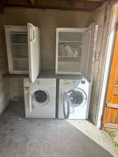 BECO fridge. ZANUSSI freezer
