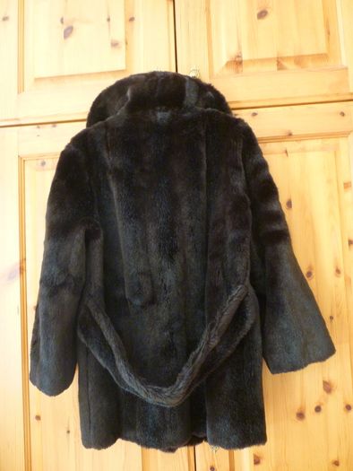 Faux Fur Jacket Coat Medium-Switzers Dublin- Excellent Condition Darkest Brown. LADIES. Beautiful quality.