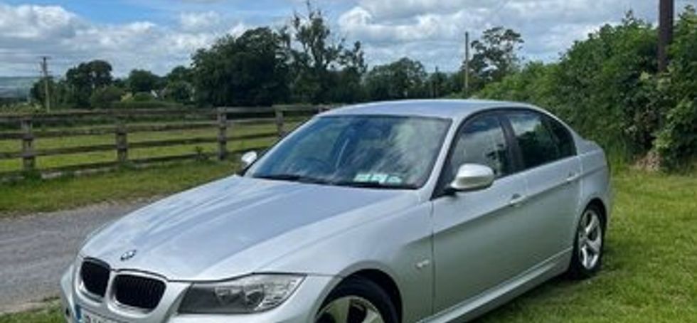 BMW 3-Series 2010