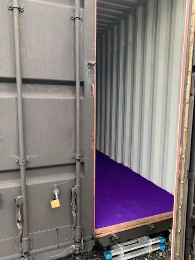 Self Storage Containers  to let !