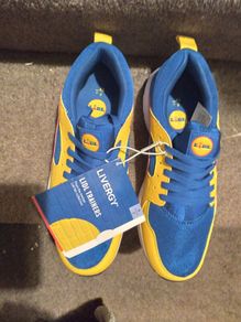 brand new with tag mens runners uk9/43