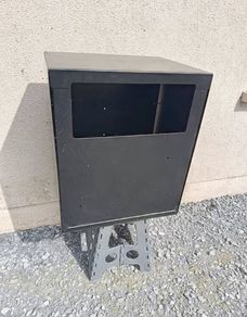 Parcel box