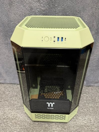 Thermaltake The Tower 250 | Mini Chassis | Matcha Green
