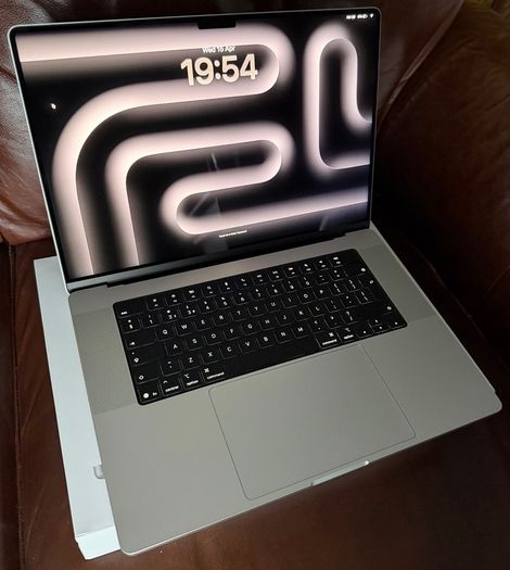 Apple MacBook Pro 2026 16in M5 Pro 24GB 1TB - Silver