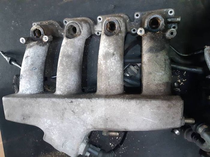 Audi A4 B6 B7 01-09 1.8t 20v Turbo  Engine Air Inlet Intake Manifold