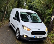 Ford Transit Courier