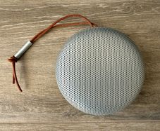 Bang Olufsen Beosound A1 2nd gen