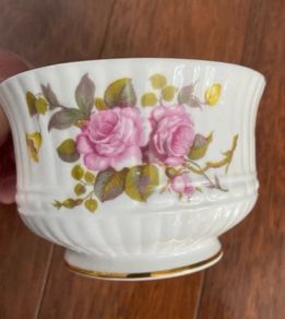 Royal Tara Fine Bone China Sugar Bowel