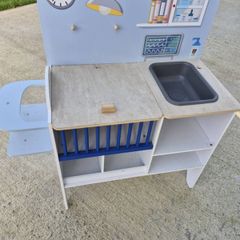 vet station