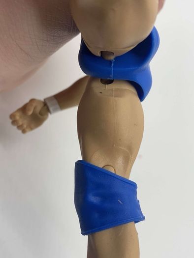 wwe elite legends series 1 Rowdy Rody Piper action figure