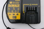 Genuine DeWalt / 24V Battery Charger DE0246 DE0245 N02