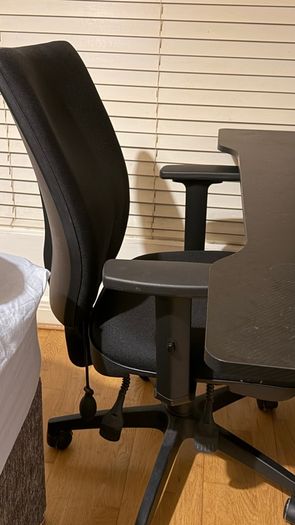 Workstation available with Samsung monitor