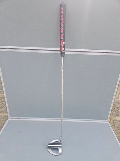 Golf putter