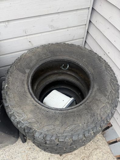 jeep tyre