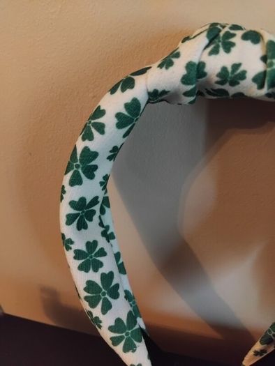 paddys day hair bands like new