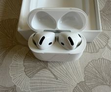 Airpod 4 Refurbished