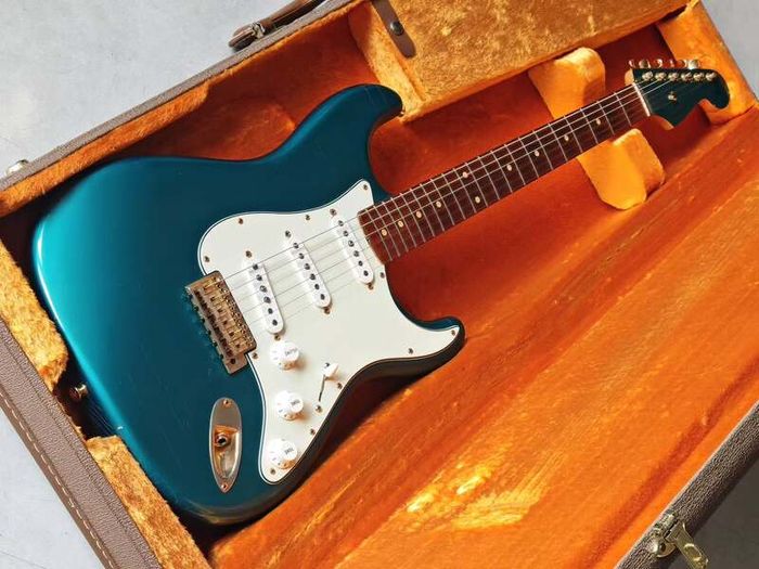 2002 Fender Custom Shop 1960 Stratocaster Ocean Turquoise (Delivery available)