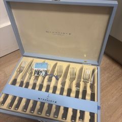 newbridge home steak knife and fork set