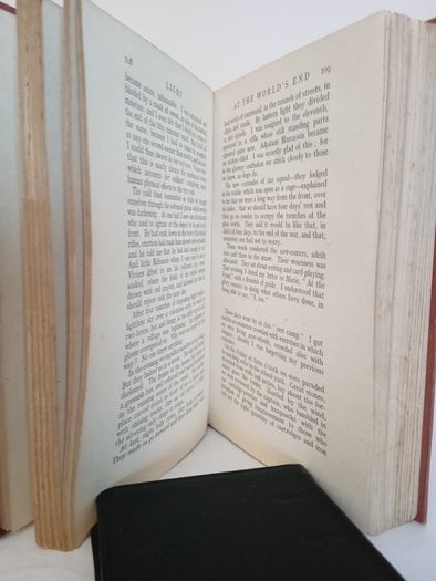 Light by Henri Barbusse. Translated from the French by Fitzwater Wray (HQ303)