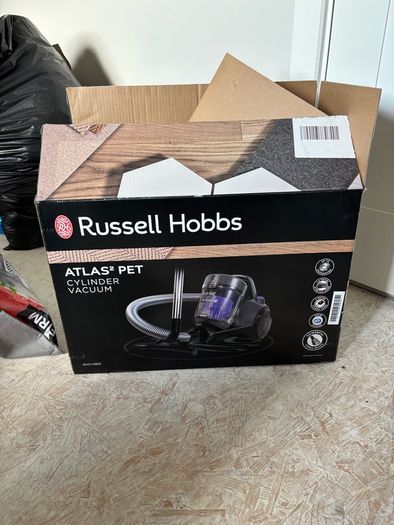 Vacuum cleaner Russell Hobbs