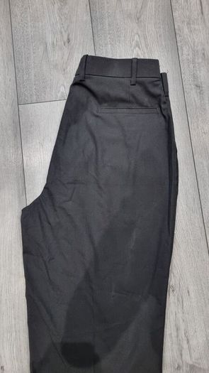 Tailored Black pleated trousers M/L