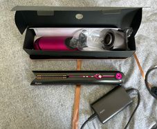 Unused Dyson Corrale Cordless Straightener - Fuchsia