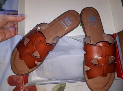 XTI - Slide Sandals - Brown - UK 6 - Brand New in Box - RRP 39.95