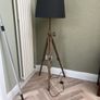 floor lamp Image 3