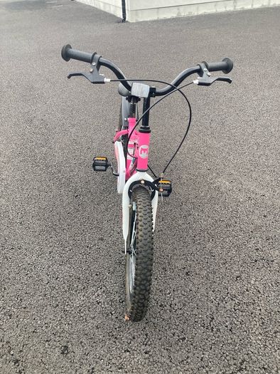Girls bike 18'wheels