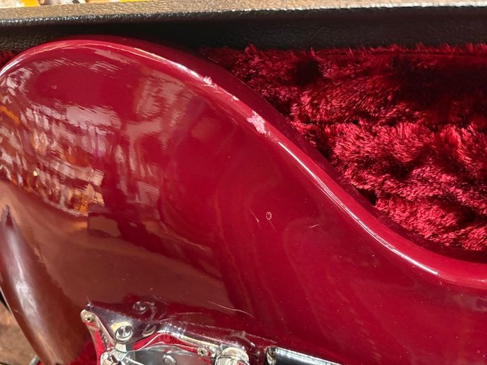 Zen-On Morales Mosrite Red 1960's