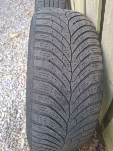 Ford alloys wheels