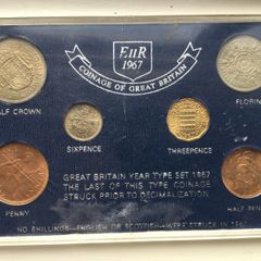 Coins - Cased Set U.K. 1967 Coins.