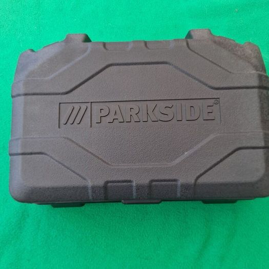 Cordless Multi tool with charger and battery