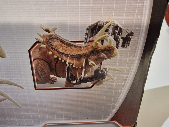 Jurassic World Pentaceratops Mega Destroyers Figure - Brand New