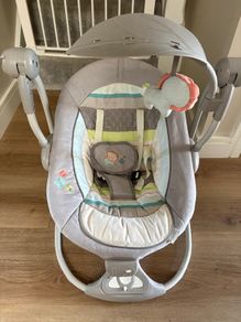 Baby swing