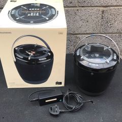 Grundig Portable iPod speaker