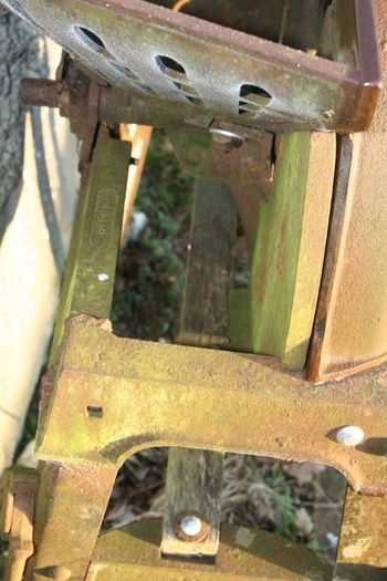 Antique Bentall Patent Unchokable  ROOT CUTTER Flower Pot