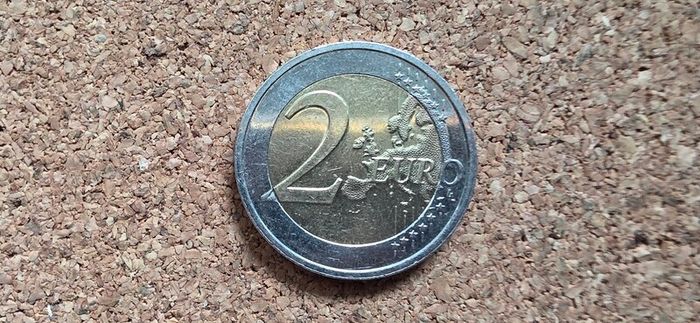 2 euro coin